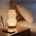 Lámpara De Velador Diseño Ondulado Moderno Base Madera